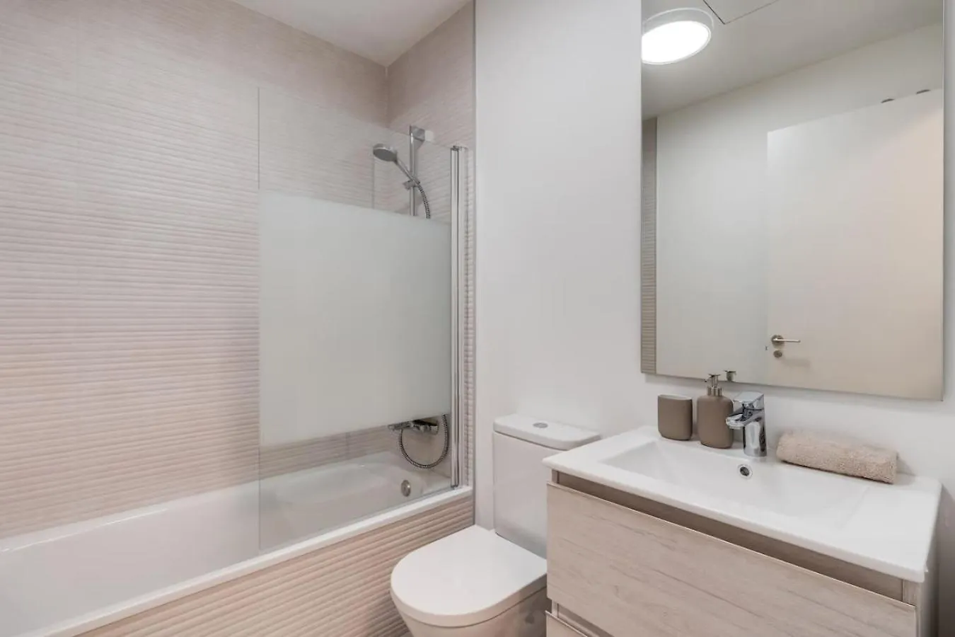 Charming 3Br Apartment With Panoramic Views Εστεπόνα Ισπανία