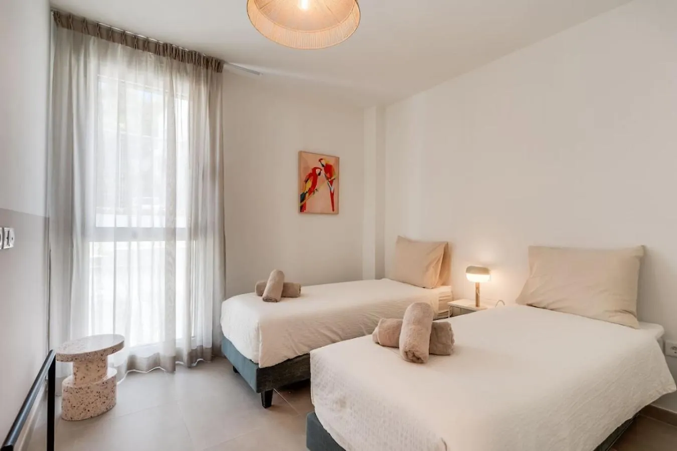 Charming 3Br Apartment With Panoramic Views Εστεπόνα