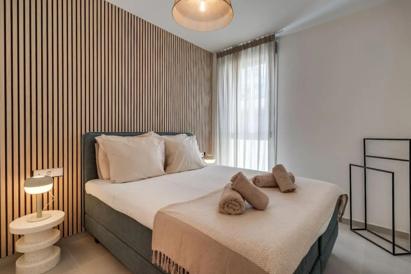 Charming 3Br Apartment With Panoramic Views Εστεπόνα